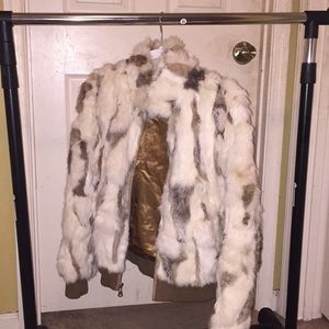 Received as a gift and never worn